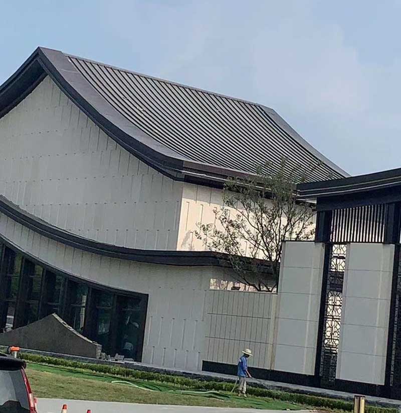 河西金属屋面板的常见类型有哪些？